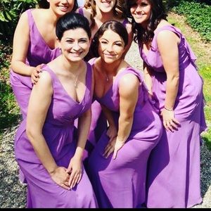 David’s bridal bridesmaid sleeveless chiffon dress ruffled back detail size 8